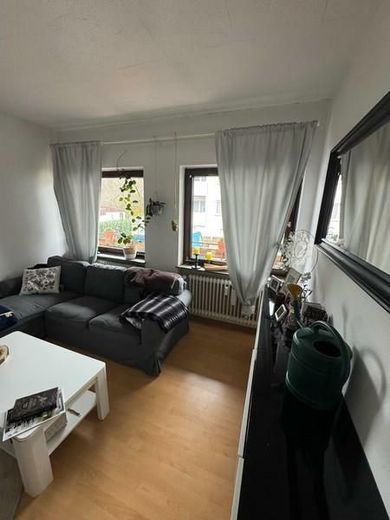 KAPITALANLAGE - MFH - Mehrgenerationenhaus - RENDITE - Gewerbemöglichkeiten mit Kühlräumen – 3 WE1 lks 3ZKB (1)