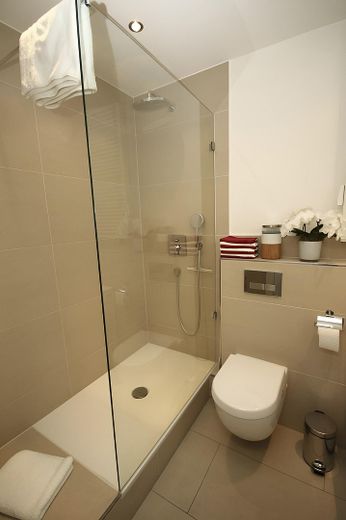 Dusche