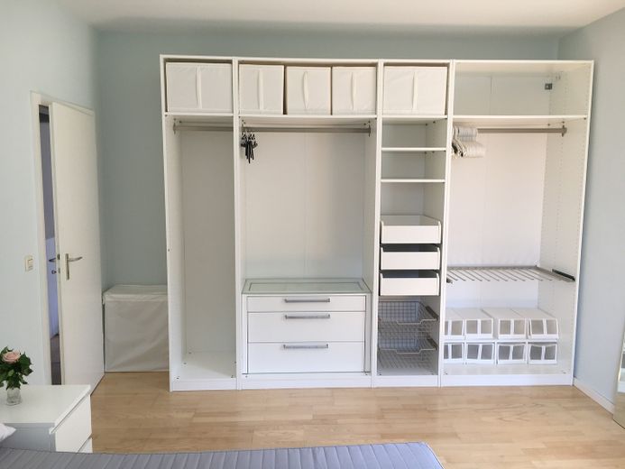 Charmante 3,5 Zimmer- Altbau-Wohnung mit Gartenanteil in begehrter Lage Killesberg/Feuerbach – Schlafzimmer