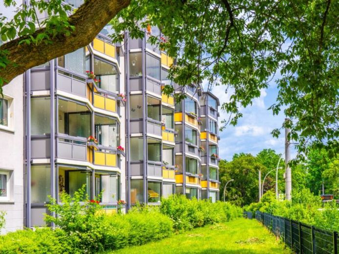 Appartamento di 2 locali con balcone sul Kapellenberg – Foto 1