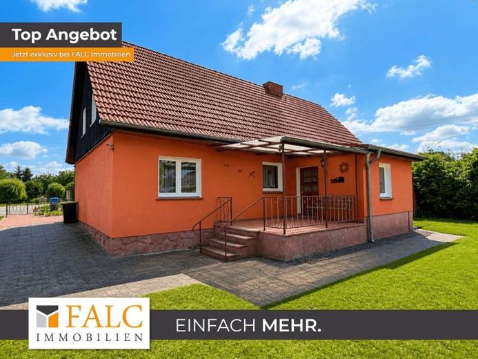 ***Leben mit viel Platz – Einfamilienhaus auf über 5.400 m² Grundstück*** – Foto 1