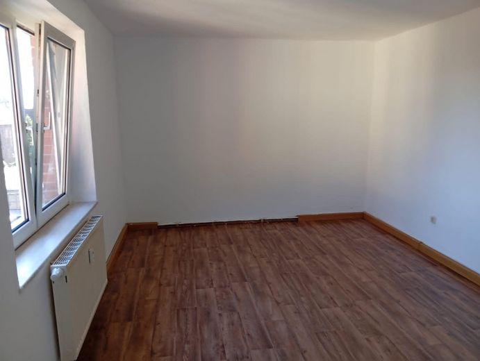 Merseburg - ¡piso renovado de 3 habitaciones! ¡DISPONIBLE DE INMEDIATO! WL6 – Schlafzimmer 