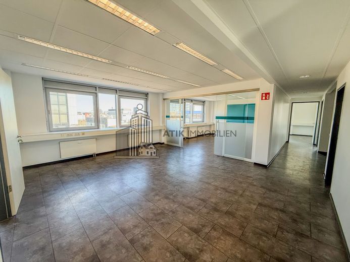 ATIK: Provisionsfreie Büroflächen in bester Lage am Ludwigsplatz – Innenbereich