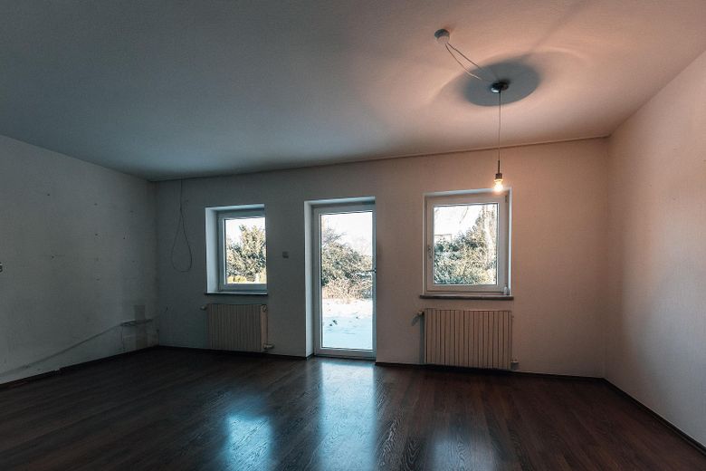 Traumhaftes Gartengrundstück 507qm Nähe Isarhochufer in Pullach mit großem Potential – Wohnzimmer Erdgeschoß