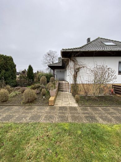 Renovierungsbedürftiges Einfamilienhaus mit großem Garten – Foto 14