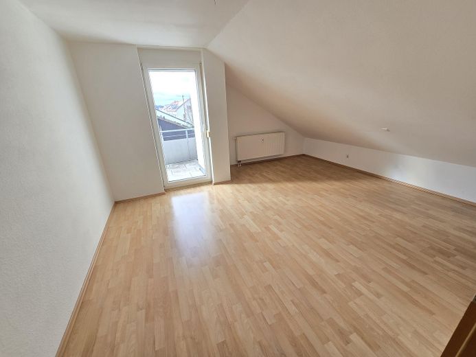 Moderne 4-5 Zimmer-Maisonette-Whng. in Filderstadt-Plattenhardt – Schlafzimmer oben 1