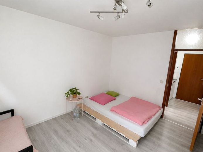 1 Zimmer im 4.OG, 24qm mit Pantry-Küche, in super Lage von Mannheim zu vermieten – Foto 1