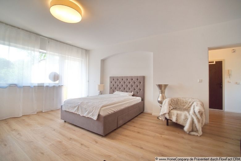 Lichtdurchflutetes Wohnjuwel mit Südbalkon im beliebten Dortmunder Kaiserviertel – 804c2cc540cdd0a9aad02a7495d3ae8d7f4116b6.jpg