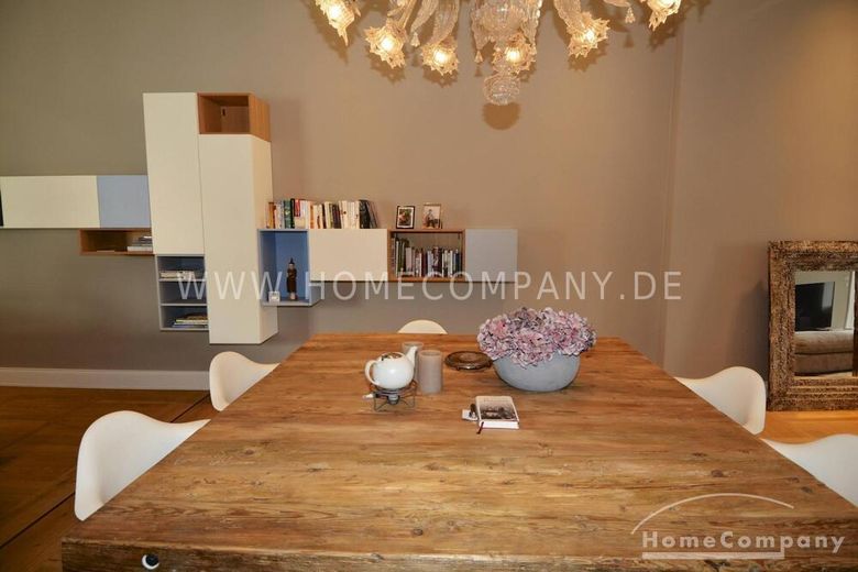 Appartamento duplex di lusso nel cuore di Charlottenburg, Berlino, arredato. – ae8fe8a84851c81ad84c05a0f48ef8e55eb1d3db.jpg