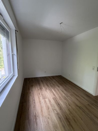Yenilenmiş ikiz ev, garaj ve teras – Stieghorst – Kinderzimmer OG