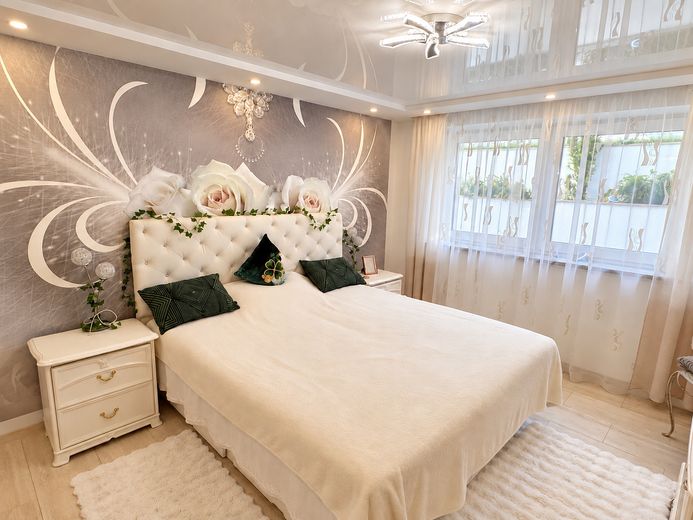 مساحتان سكنيتان، حديقة ومنطقة عافية: منزل لعائلتين بتصنيف A+ – Schlafzimmer UG