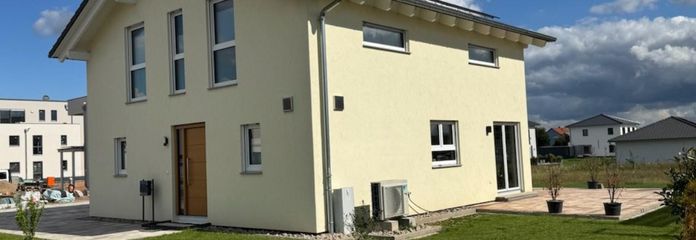 Efficiency House 40 Plus - no commission - ready for occupancy - EH40+ – Front
