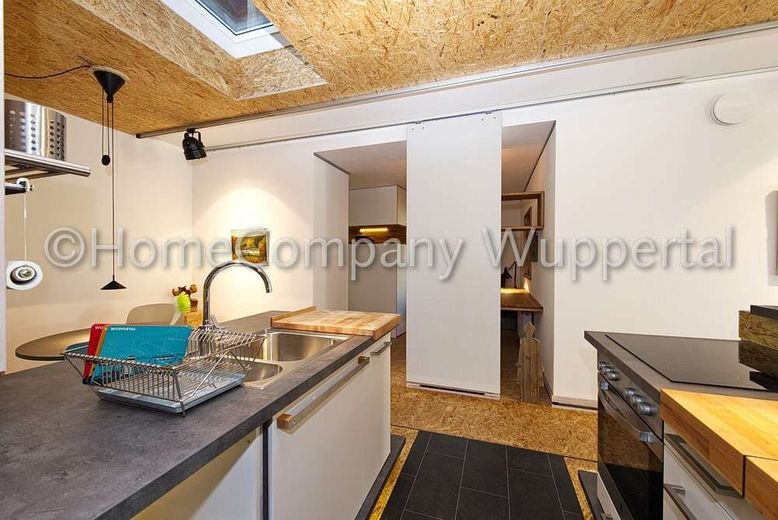 Einzigartig! Außergewöhnliche Wohnung mit allem Komfort, DSL und PKW-Stellplatz in der Nordstadt – fb3ada22c1d8686c65061d53b347e5fbb68a9f7e.jpg