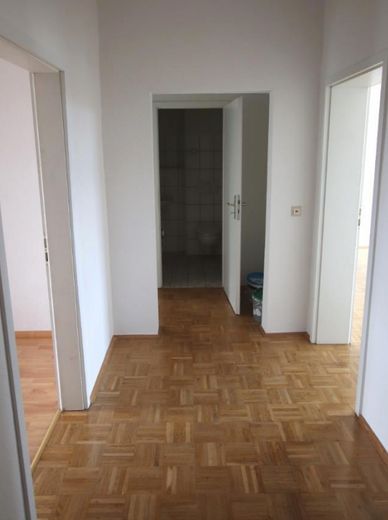 Condominio interamente locato con balconi e ampio giardino – Foto 6
