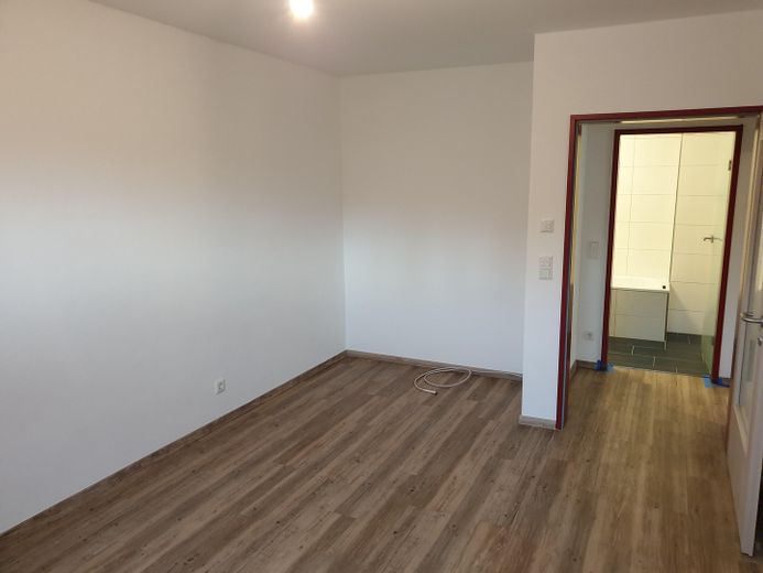 2-room apartment with fitted kitchen in Ingolstadt/Friedrichshofen – Schlafzimmer
