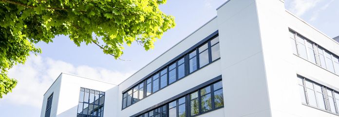 moderne Büro- und/oder Lager- und Palettenstellplätze im Z2 Business Center Sigmaringen – Z2 Businesscenter Außenansicht