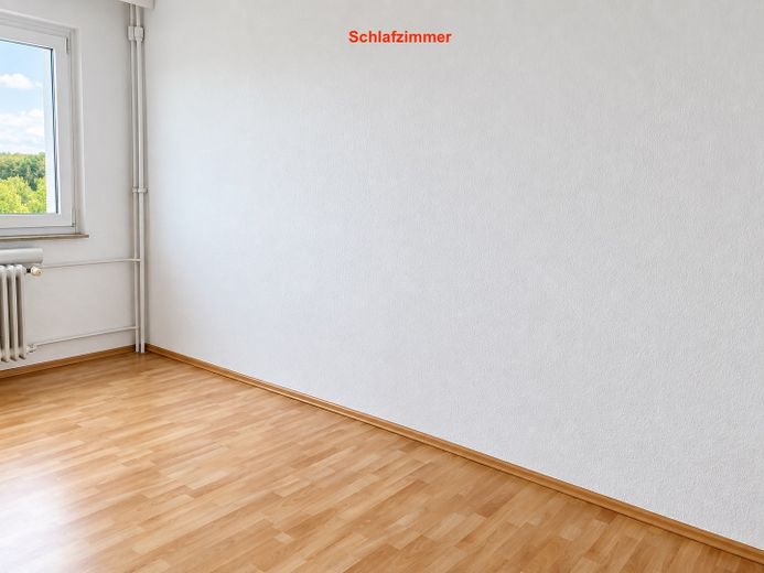 شقة مشرقة من غرفتين مع شرفة وإطلالة بانورامية واسعة دون عوائق في بارسينغهاوزن-إيغستورف – Schlafzimmer