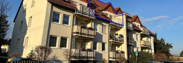 ***HELLE MAISONETTEWOHNUNG MIT BALKON*** individuellem Grundriss und Dachschrägen – Wohncharakter mit Flair in Riesa