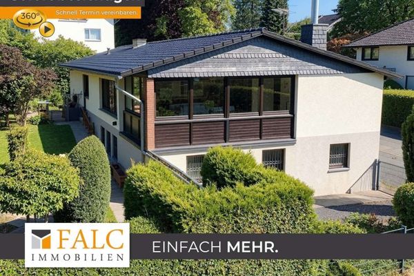 Im Herzen von Neunkirchen-Seelscheid – Charmanter Bungalow mit Wintergarten & großem Garten