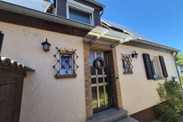 Casa in insediamento riservata a Kaiserslautern-Belzappel, ampio terreno in enfiteusi in posizione tranquilla