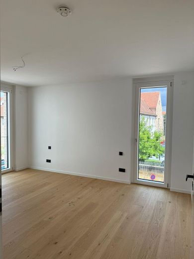 Stilvolle, neuwertige 3,5-Raum-Wohnung mit geh. Innenausstattung mit Balkon und EBK in Neckarsulm – Schlafzimmer 2