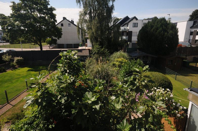  28_Blick aus Schlafzimmer F