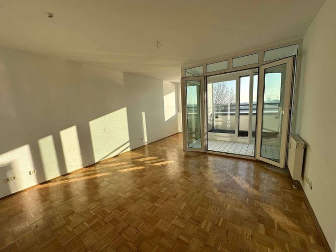 2-Zimmer-Wohnung mit direktem Havelblick vom Balkon inkl. Tiefgaragenstellplatz & Keller – Fotoğraf 12