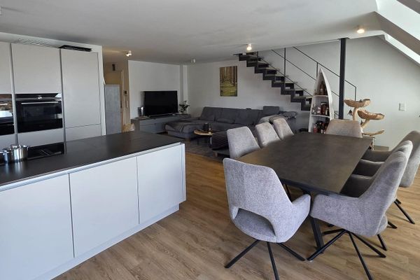 Traumhafte 4,5 Zimmer Maisonette Wohnung in Fellbach Oeffingen