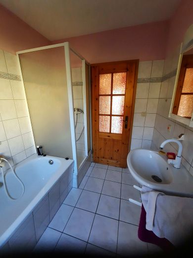 Ihr neues Zuhause im Südharz! – EG Bad