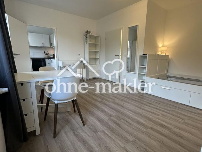 Tutto incluso. Prima occupazione dopo la ristrutturazione: moderno appartamento di 1 locale con mobili, cucina componibile attrezzata e canone tutto incluso – Foto 1