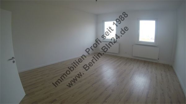 Dachgeschoß+ 3er WG tauglich+ saniert - Mietwohnung – GP --- 30.11.2016 029