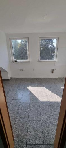 Beautiful, quietly located apartment with three rooms in Dortmund-Wambel – Küche