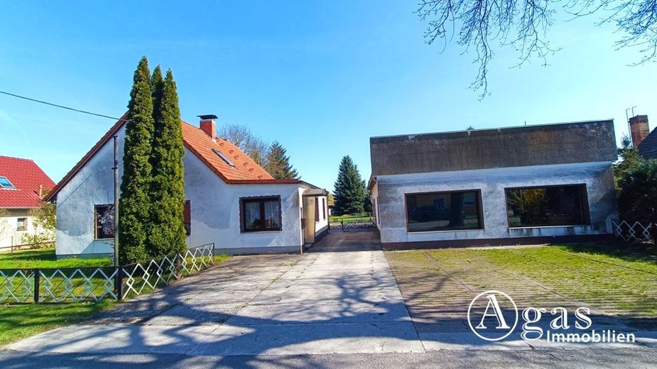 zwei vermietete Einfamilienhäuser mit Sonnen-Garten in Golßen / OT Gersdorf - mit Sanierungsbedarf – Hausansicht