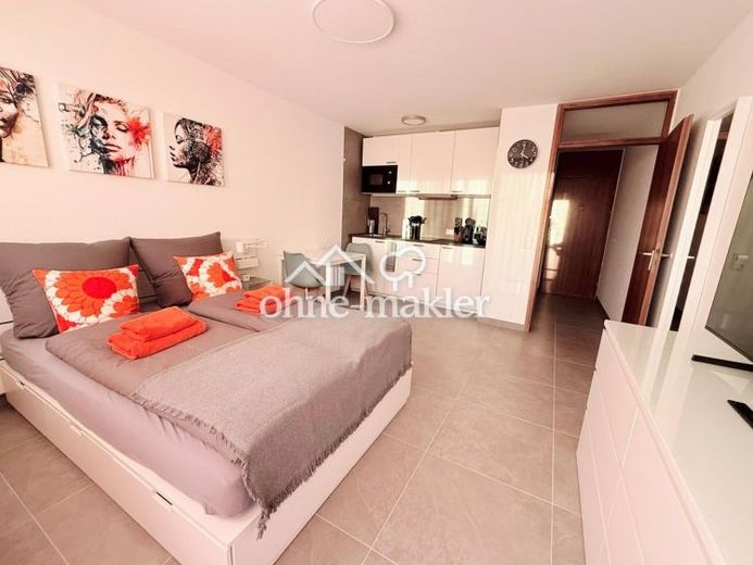 Disponible de inmediato: Apartamento completamente amueblado en una ubicación privilegiada de Stuttgart-Ost con balcón – Foto 1