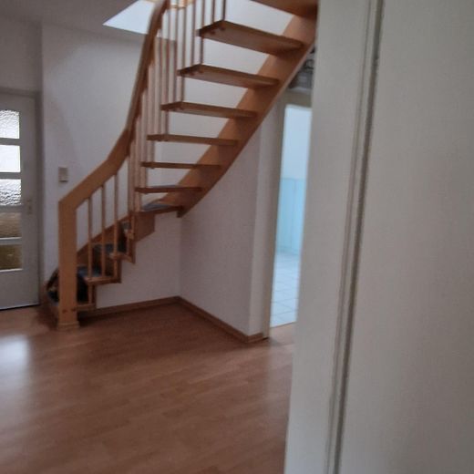 EIngangsbereich mit Treppe zum