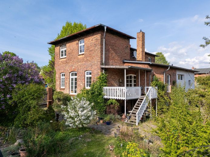 1.350 qm Wohnraum unweit Küste (WG, Mehrgener., Proj., Initiativen) – Foto 3
