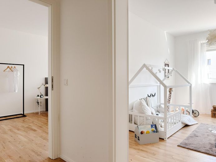 Erstbezug! Familienfreundliche 4-Zimmer-Wohnung im Grünen! – Foto 6