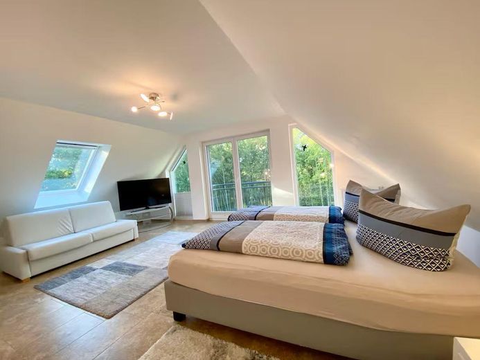 Schlafzimmer 1 OG
