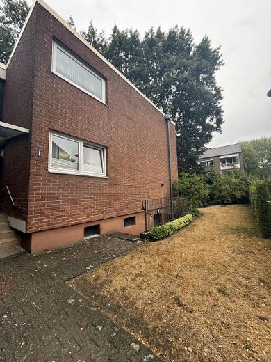 Schöne zwei Zimmer Wohnung in Krefeld Gatherhof *Reserviert* – Foto 1