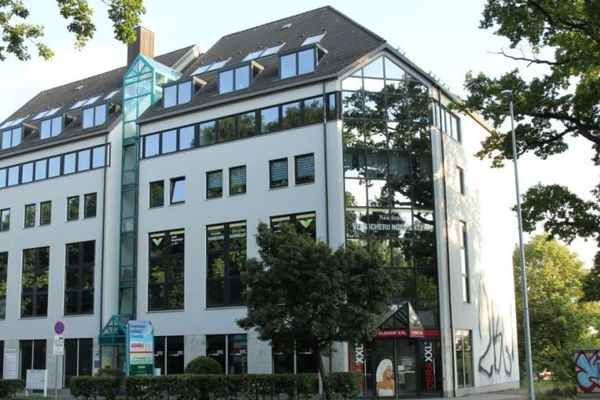 +++ Gewerbeeinheit in begehrter Lage neben Klinikum Chemnitz +++