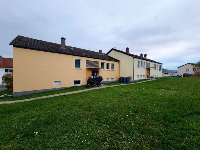 Gebäude Gesamtansicht