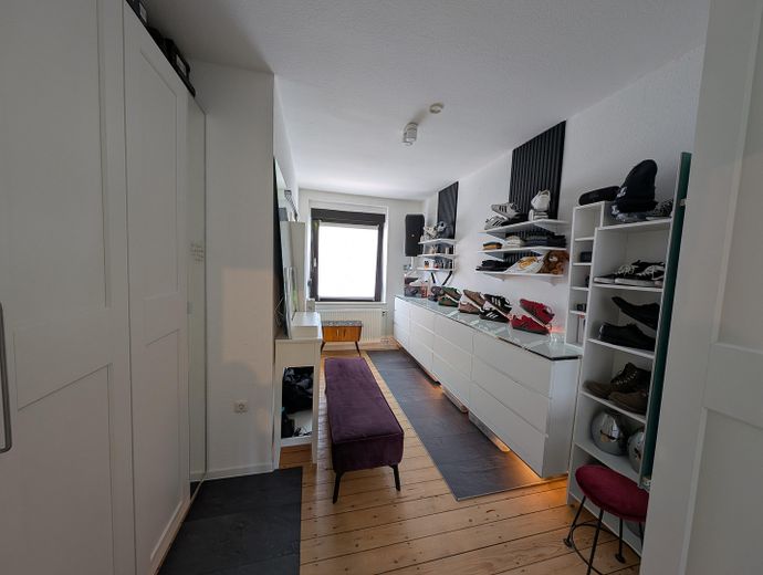 Erdgeschoss Zimmer