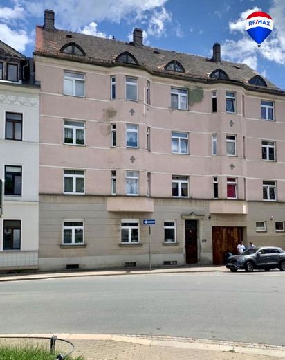 Top-Rendite in zentraler Lage: 2 Mehrfamilienhäuser mit attraktiven Mieteinnahmen in Werdau – Bild 2