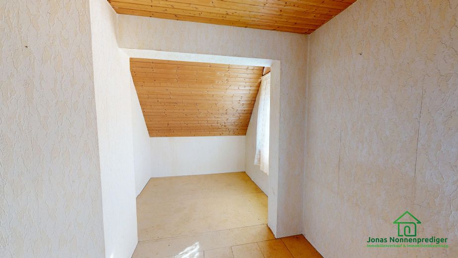 Schlafzimmer DG
