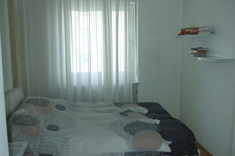 Schlafzimmer 2