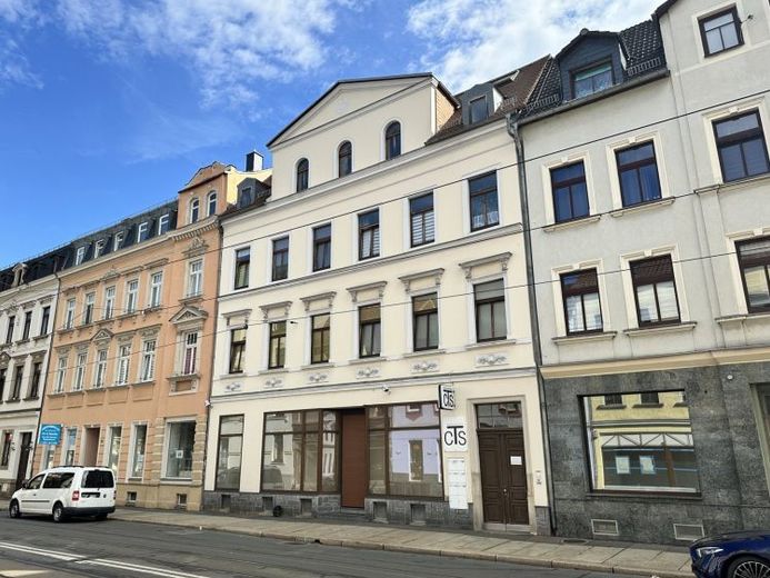 Denkmal-WGH zentrumsnah in Zwickau - Gewerbe + 4 WE, Balkone, 1 WE derzeit in Renovierung – Foto 1