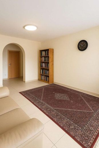 Ihr neues Zuhause in Dortelweil + Einziehen, ankommen, wohlfühlen! – Wohnzimmer