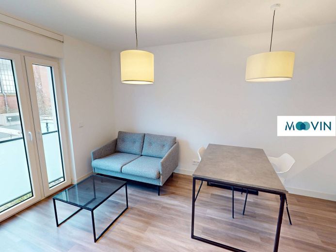 URBAN BASE: Vollmöbliertes 1-Zimmer-Apartment mit EBK, ALL-IN-MIETE, UVM. im Wiesbadener Stadtzentrum – Ansicht II: Wohnbereich