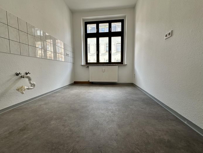 Ihr neues Zuhause im Gründerzeithaus - helle 2-Raum-Wohnung in bester Meeraner Lage – Foto 3