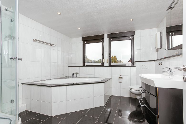 Schöne Wellness Bad